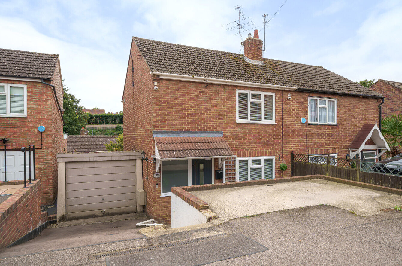 2 bedroom semi detached house for sale Sunnyside, Stansted, CM24, main image