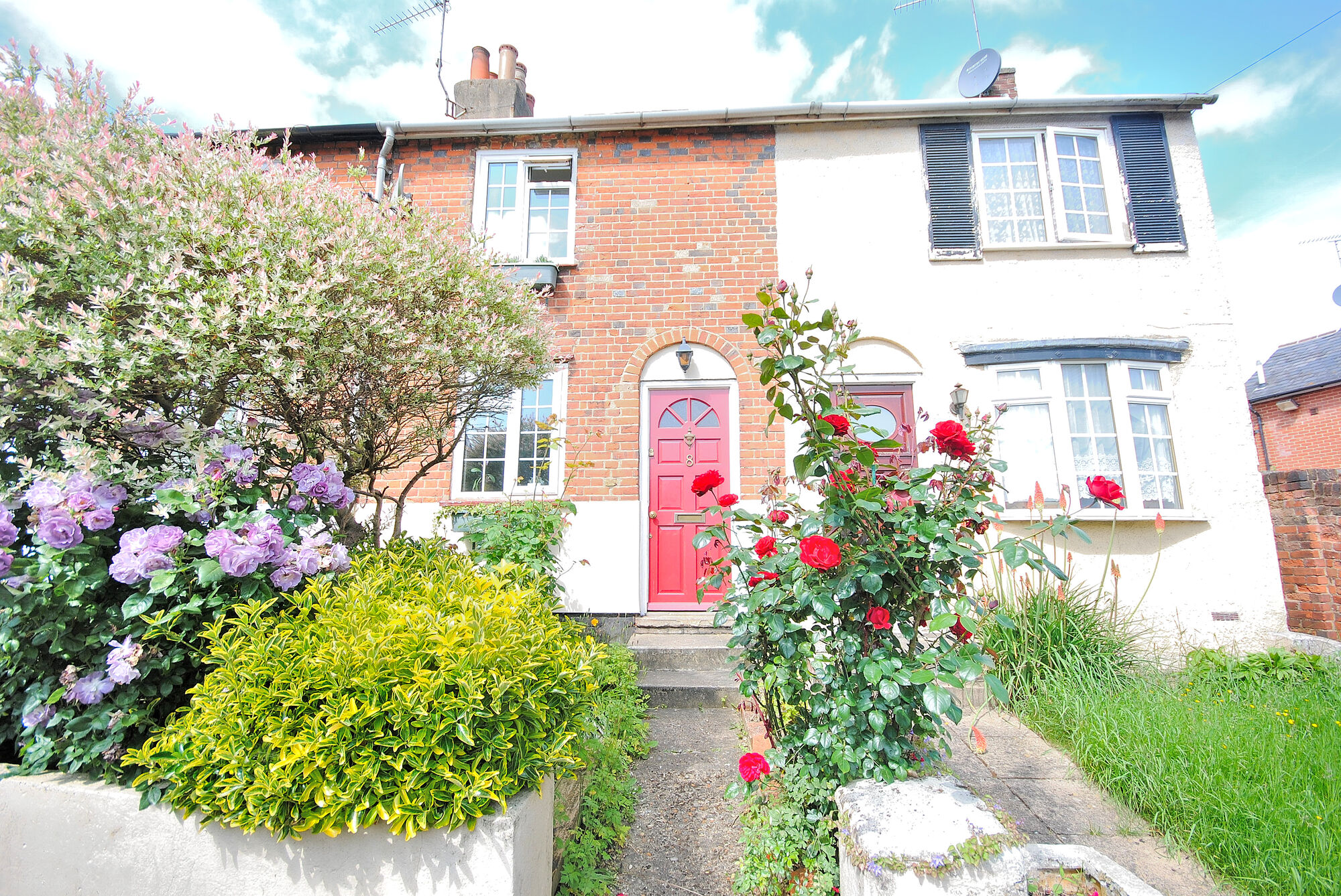 1 bedroom mid terraced house to rent, Available unfurnished from 01/11/2025 Chapel Row, Bishops Stortford, CM23, main image