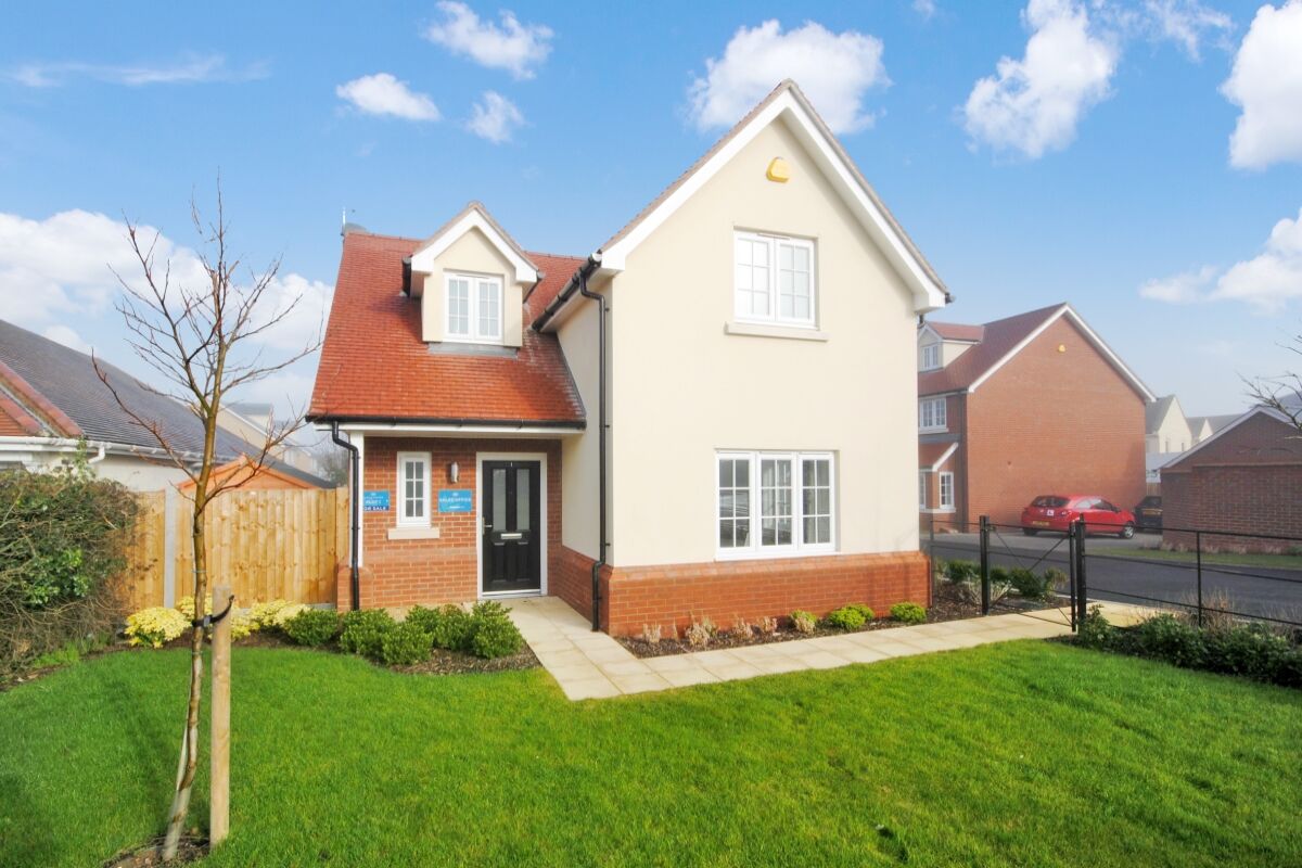 3 bedroom detached house to rent, Available unfurnished from 08/04/2026 Ushers Meadow, Braintree, CM7, main image