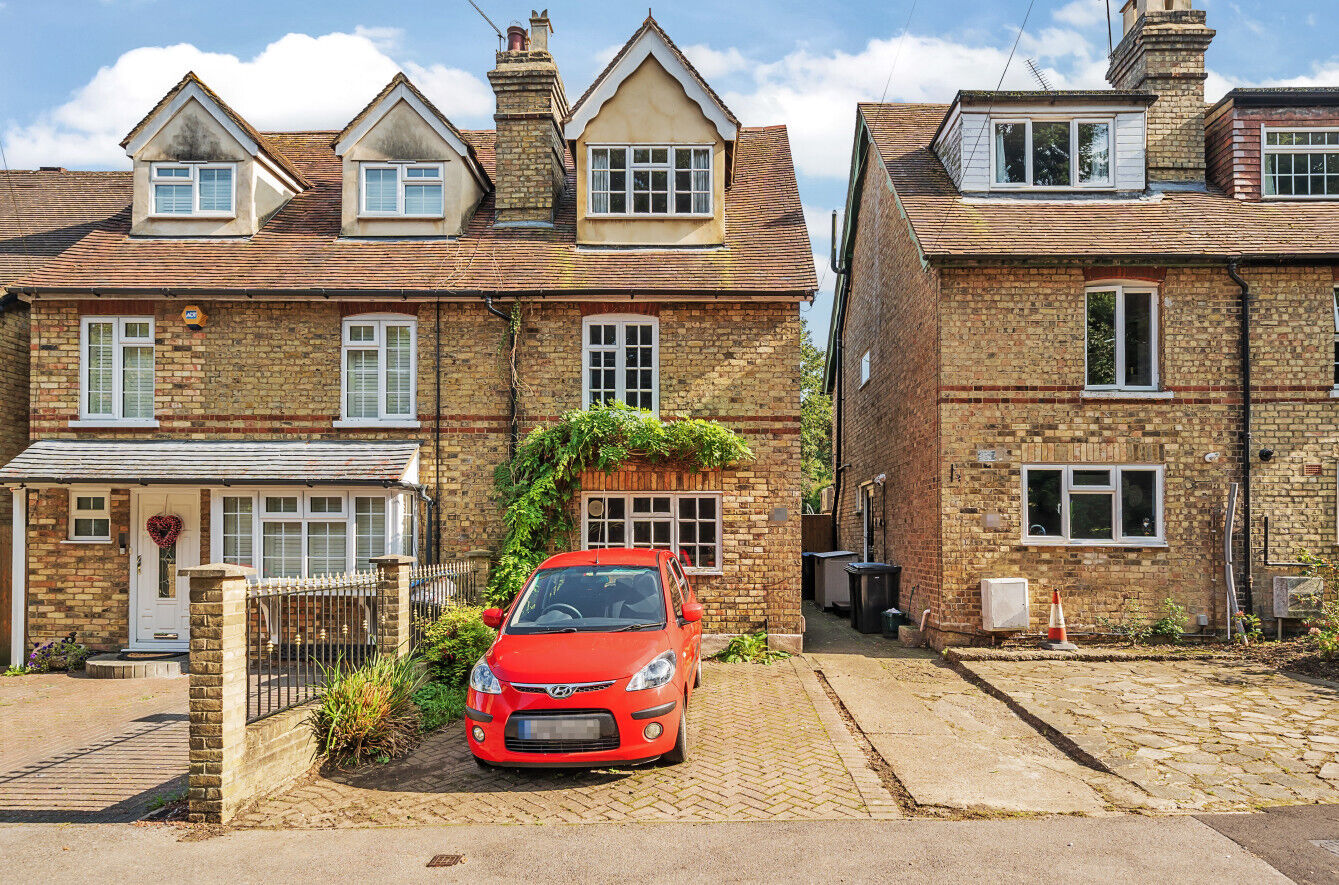 3 bedroom semi detached house for sale Park Lane, Harlow, CM20, main image