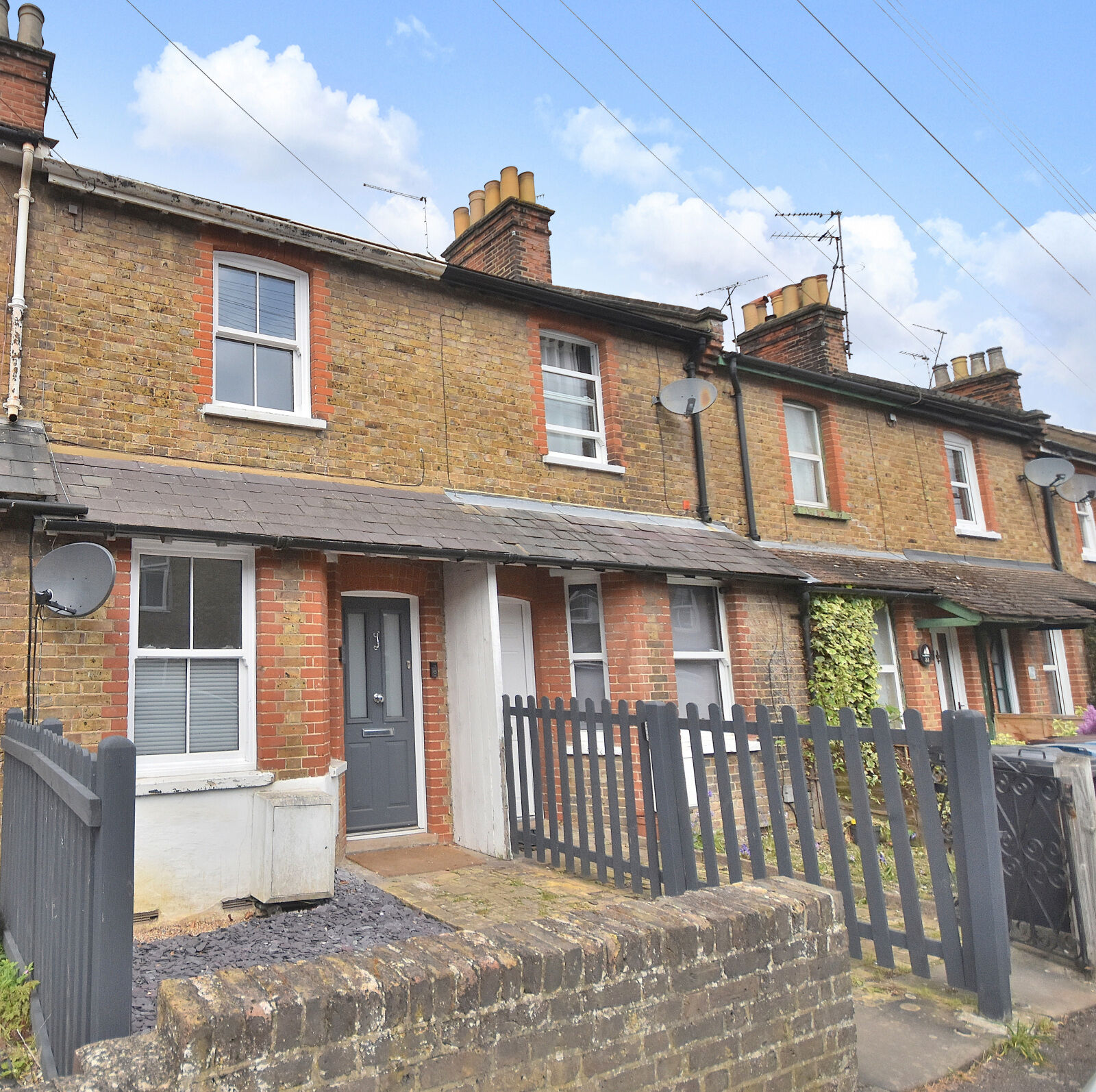 3 bedroom mid terraced house to rent, Available unfurnished from 31/10/2024 Elm Grove, Bishop's Stortford, CM23, main image