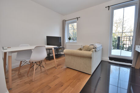 1 bedroom  flat to rent, Available furnished from 19/02/2025