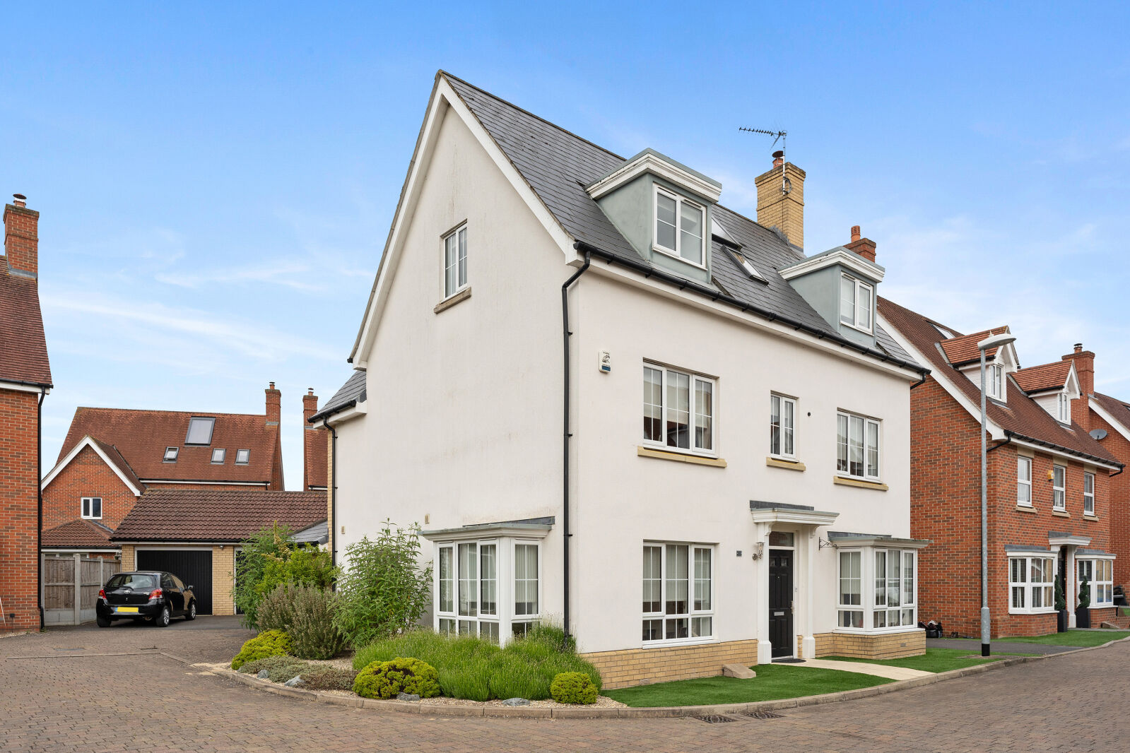 5 bedroom detached house for sale Chapmans Close, Dunmow, CM6