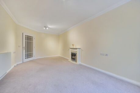 1 bedroom  flat for sale