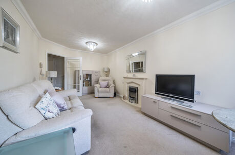 1 bedroom  flat for sale