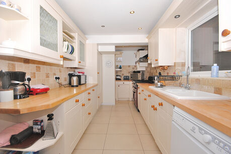 1 bedroom  property to rent, Available furnished from 25/10/2024