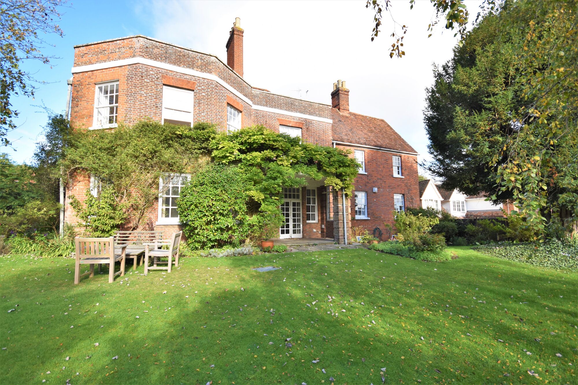 3 bedroom  flat to rent, Available unfurnished from 14/03/2025 Castle Hill House, Saffron Walden, CB10, main image
