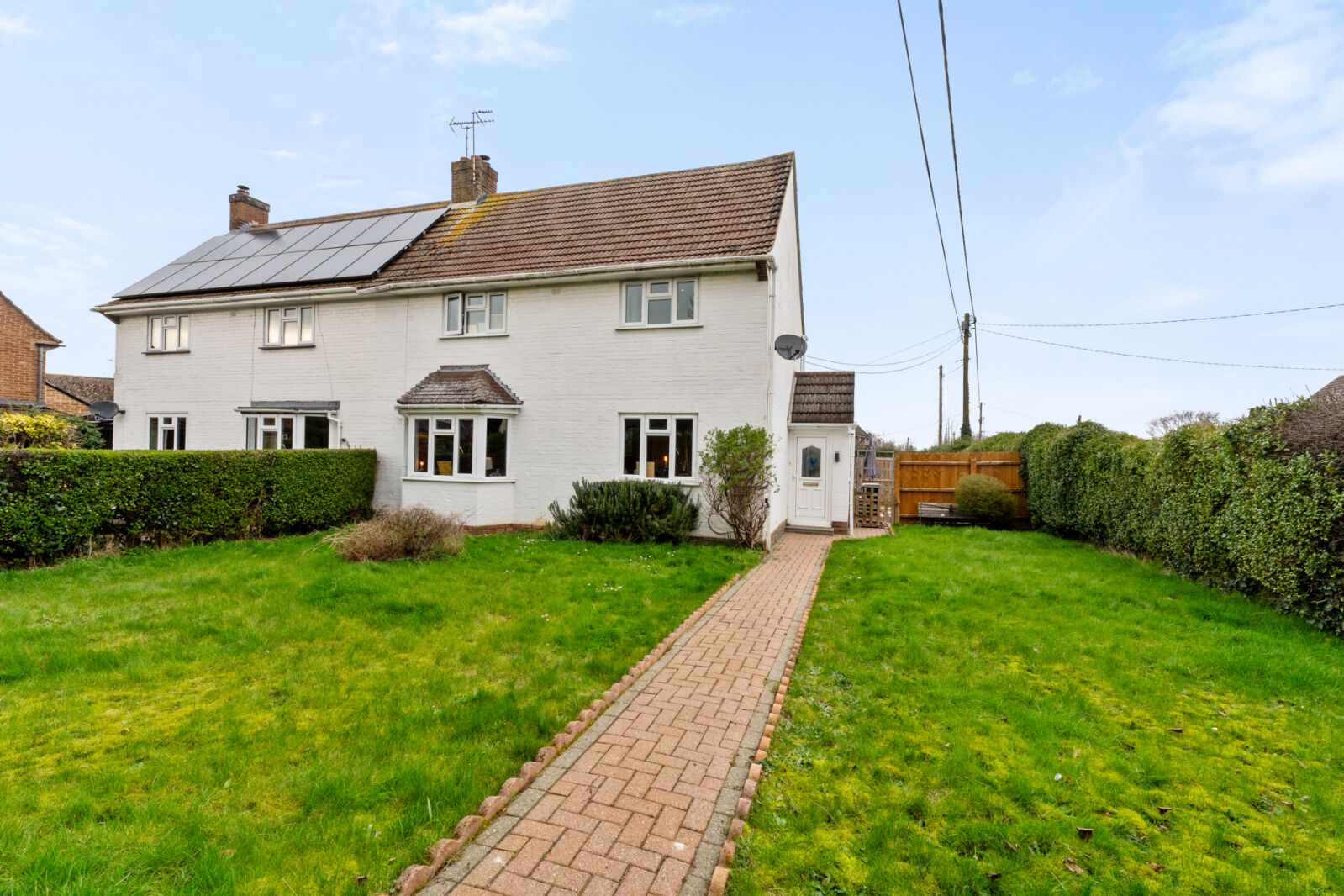 3 bedroom semi detached house for sale Alienor Avenue, Braintree, CM7, main image