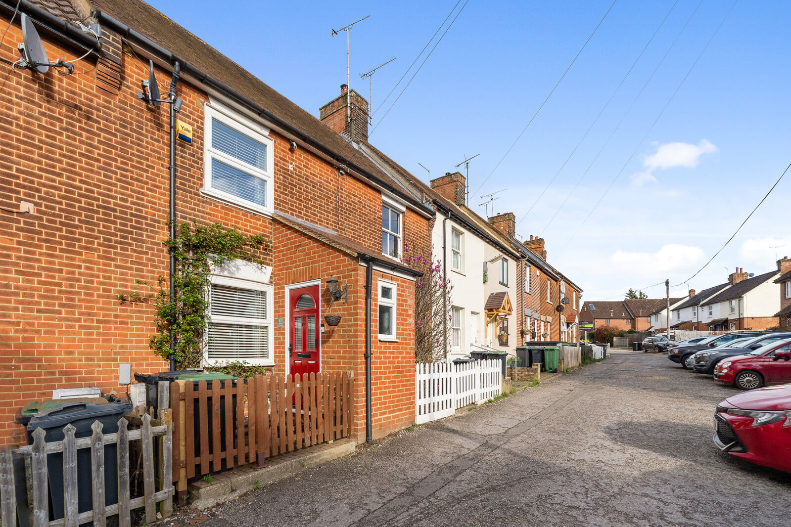 2 bedroom mid terraced house for sale Stoney Common, Stansted, CM24, main image