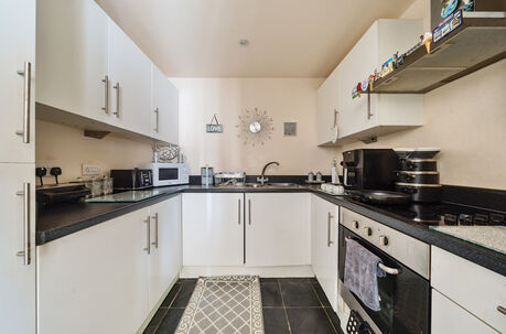 1 bedroom  flat for sale