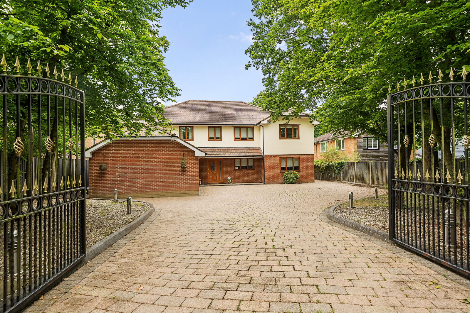 6 bedroom detached house for sale Rye Hill Road, Harlow, CM18, main image