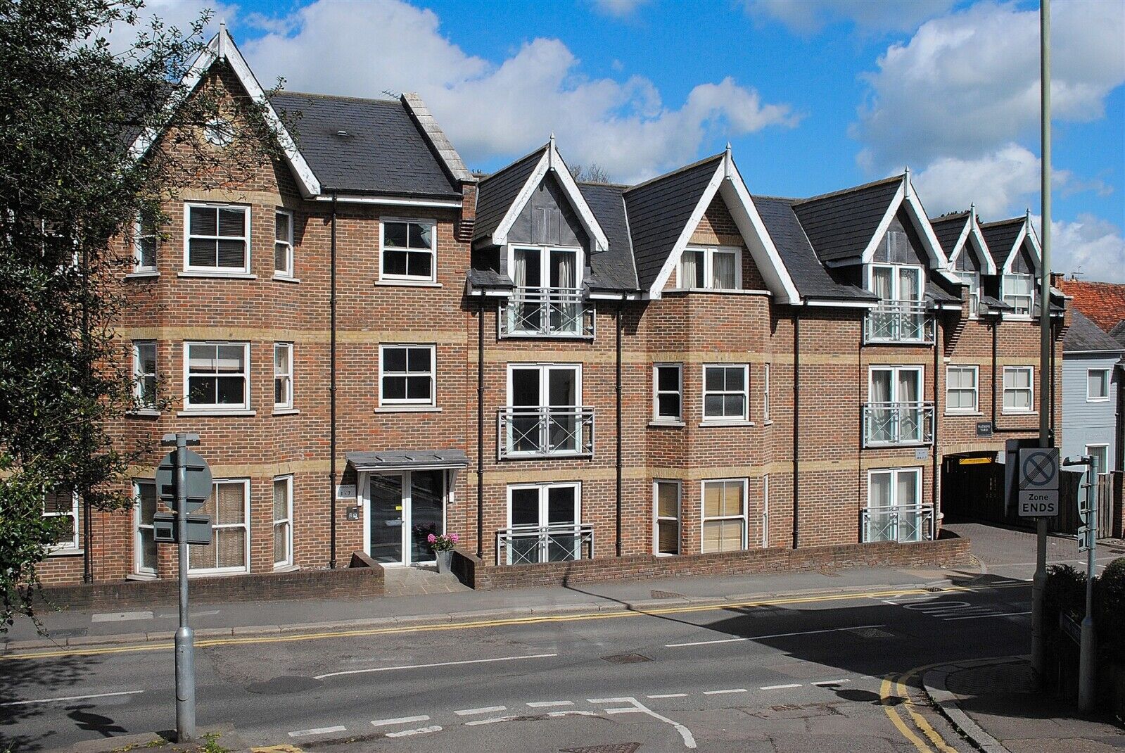 2 bedroom  flat for sale Hadham Road, Bishop's Stortford, CM23, main image