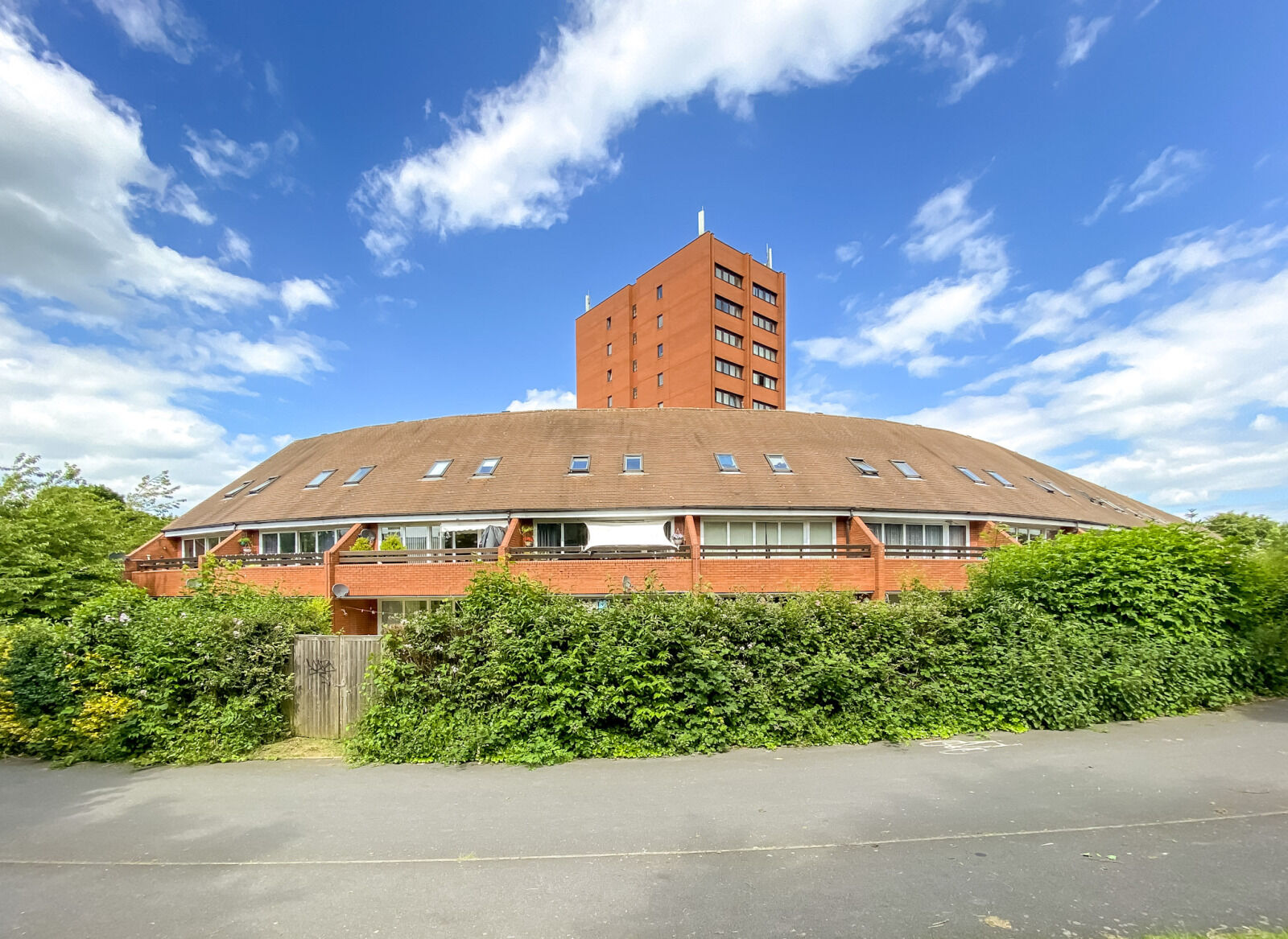 2 bedroom  flat to rent, Available unfurnished from 18/07/2027 Netteswell Orchard, Harlow, CM20, main image