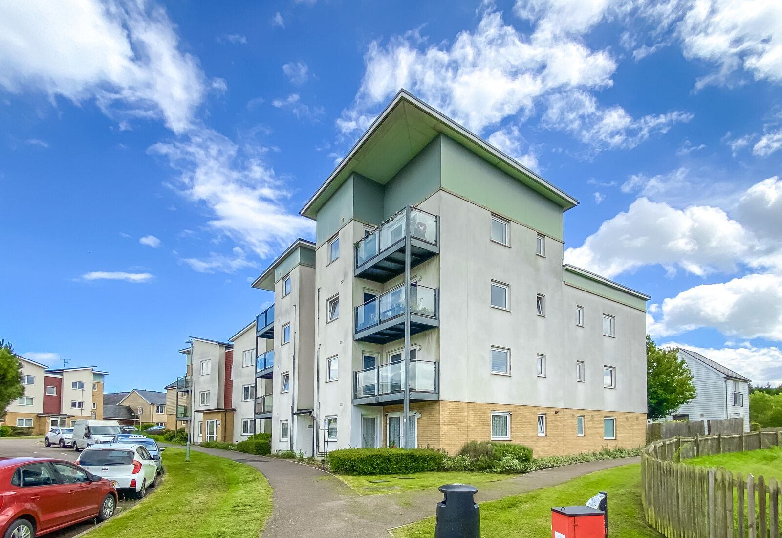 2 bedroom  flat to rent, Available now Bowhill Way, Fifth Avenue, CM20, main image
