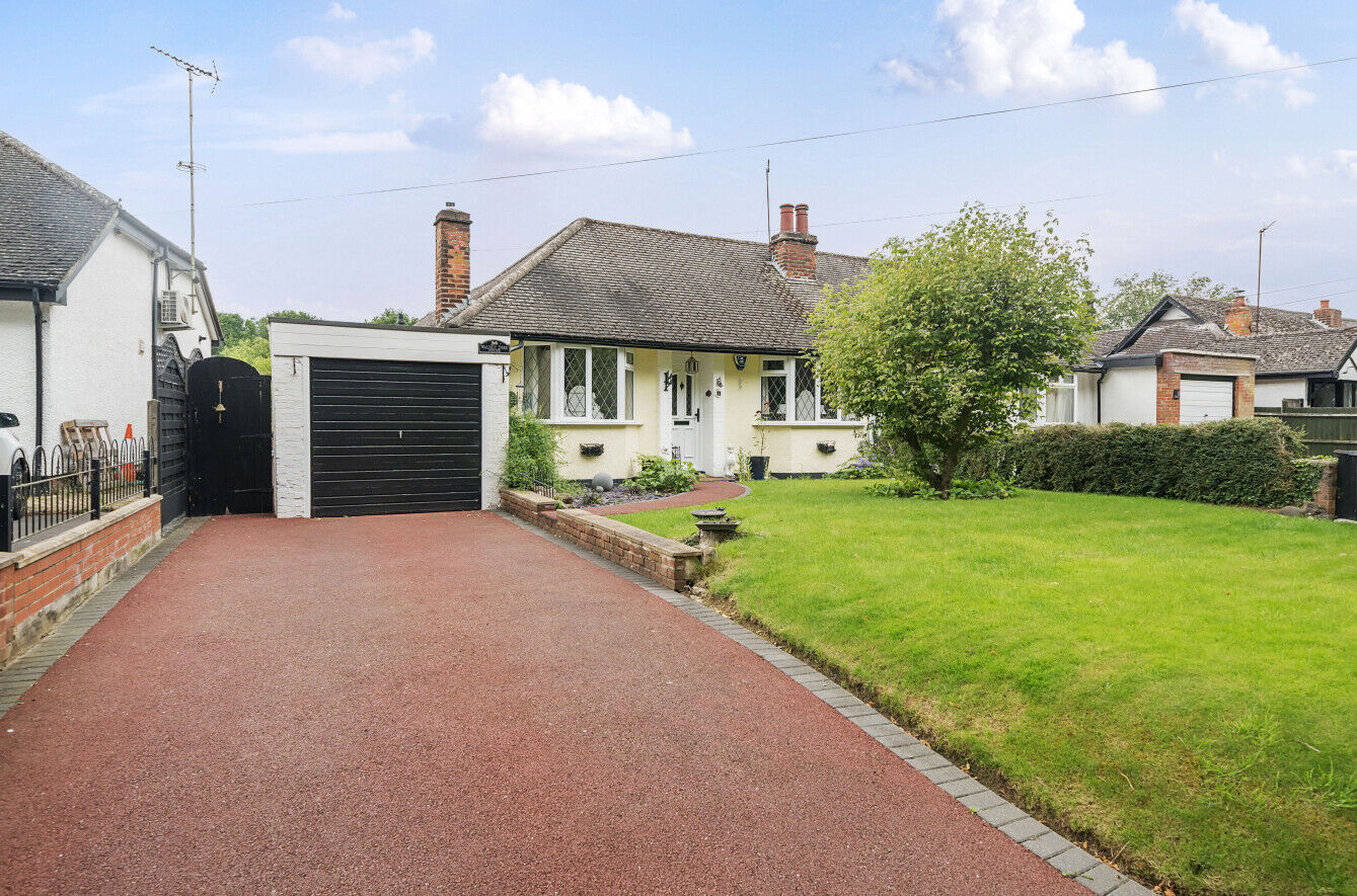 3 bedroom semi detached bungalow for sale Redricks Lane, Sawbridgeworth, CM21, main image