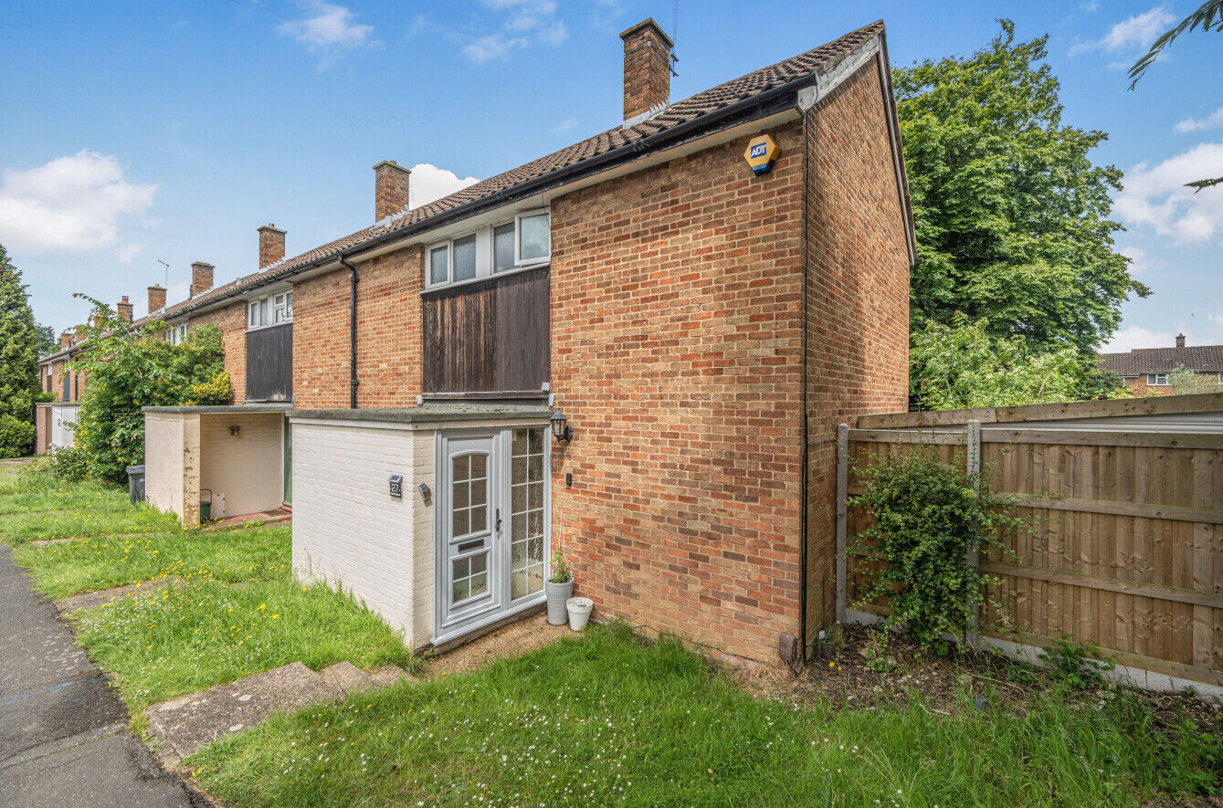 2 bedroom end terraced house for sale Purford Green, Harlow, CM18, main image