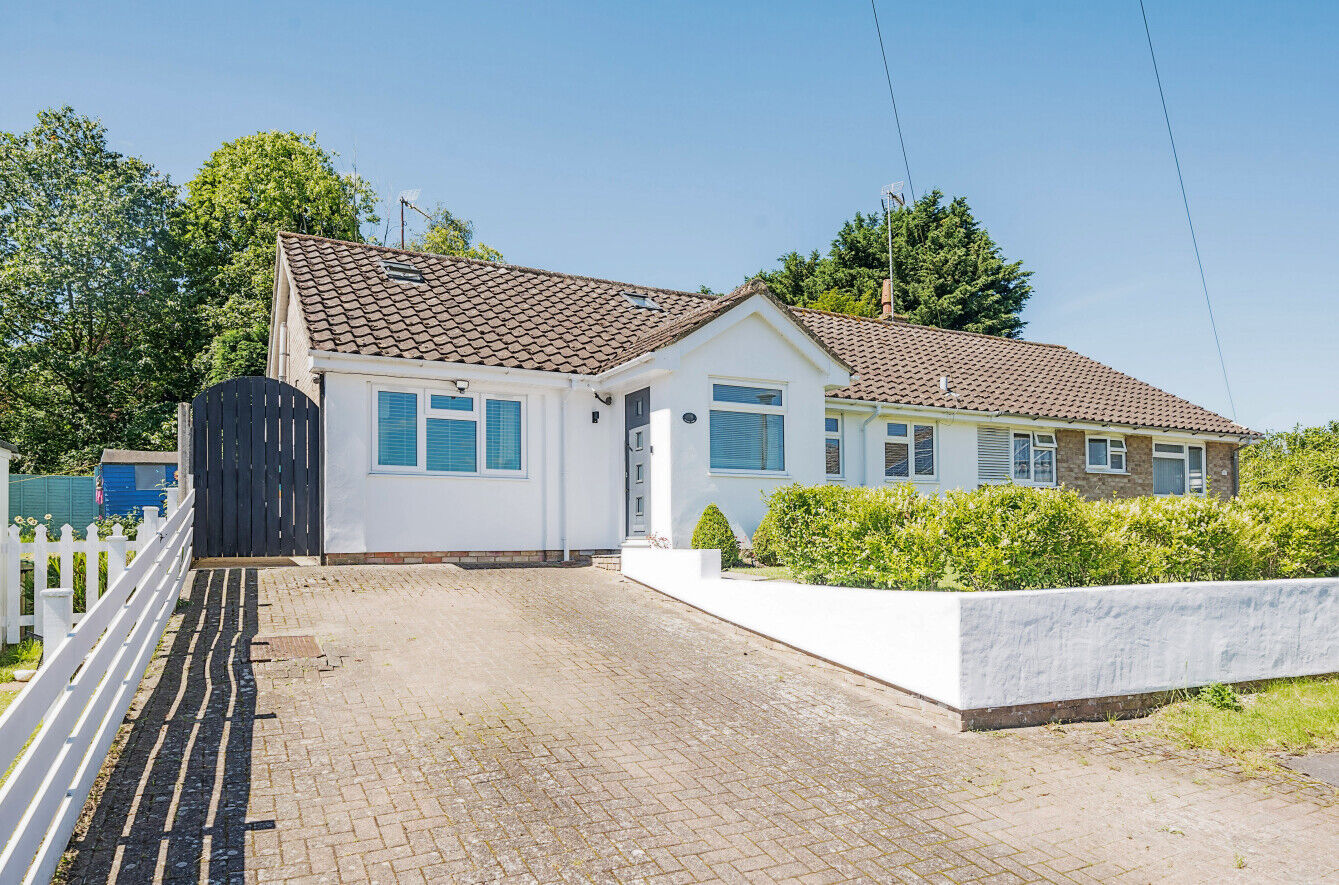 3 bedroom semi detached house for sale Carters Croft, Saffron Walden, CB10, main image