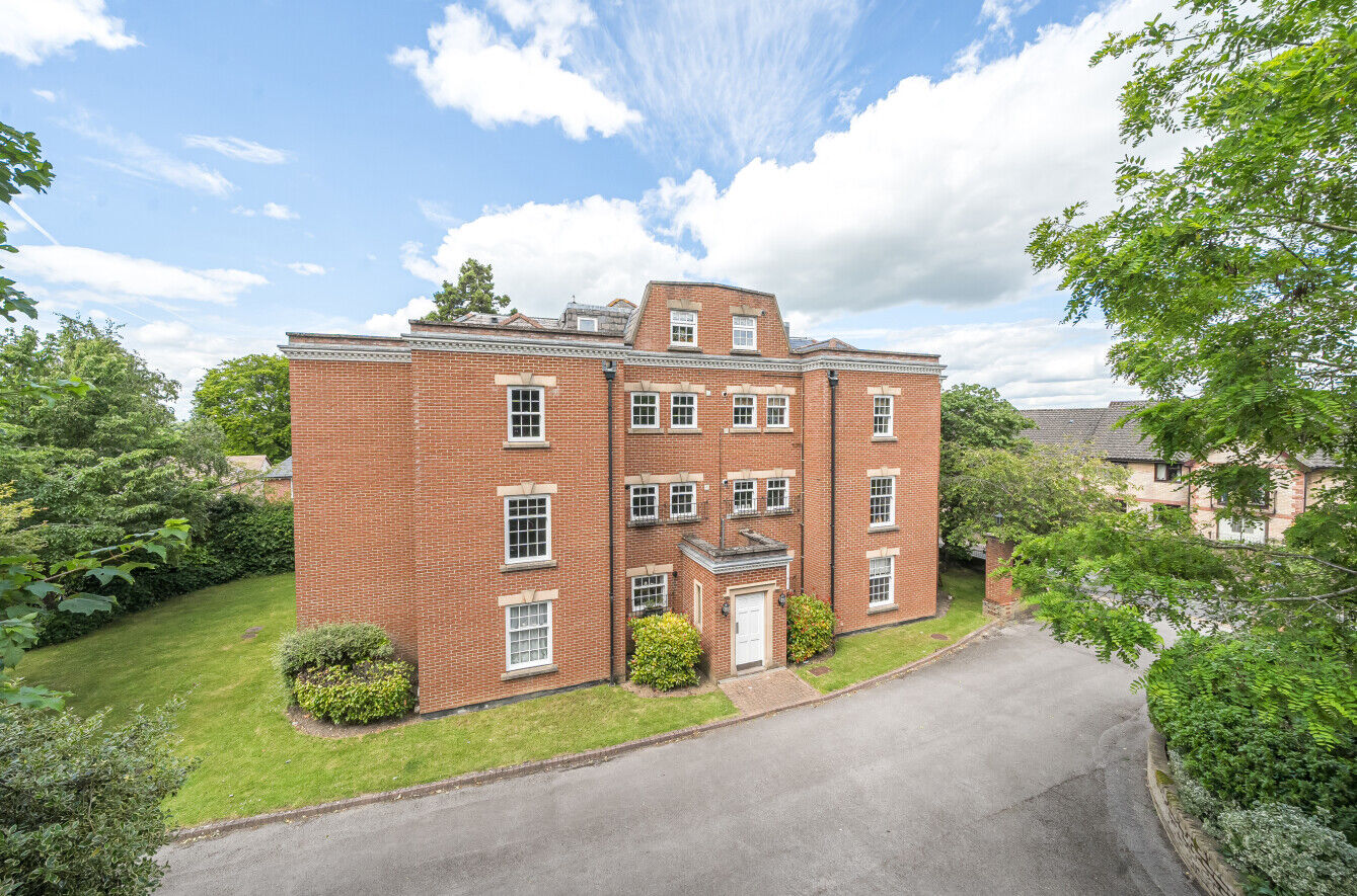 2 bedroom  flat for sale Stephen Neville Court, Saffron Walden, CB11, main image