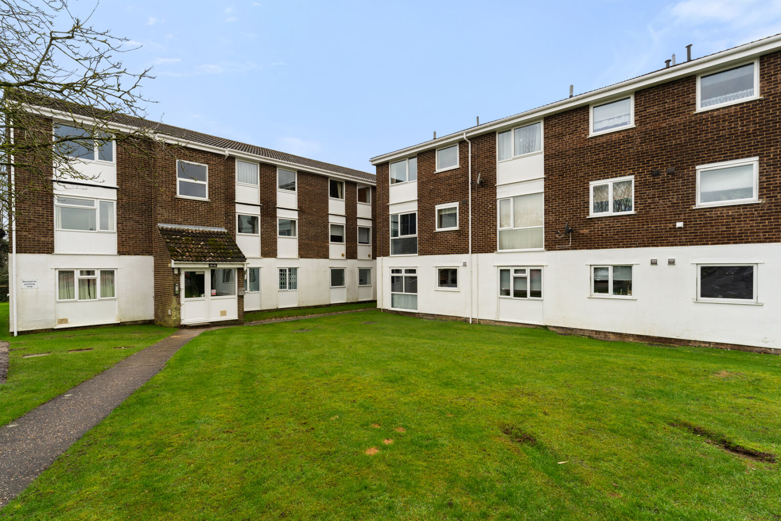 2 bedroom  flat to rent, Available unfurnished Ross Close, Saffron Walden, CB11, main image