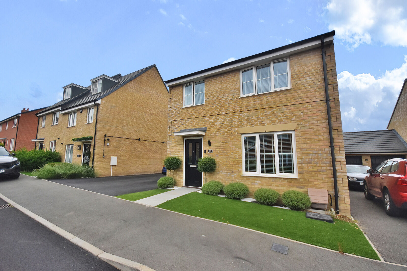 4 bedroom detached house to rent, Available unfurnished from 16/08/2024 Thorpe Road, Bishop's Stortford, CM23, main image