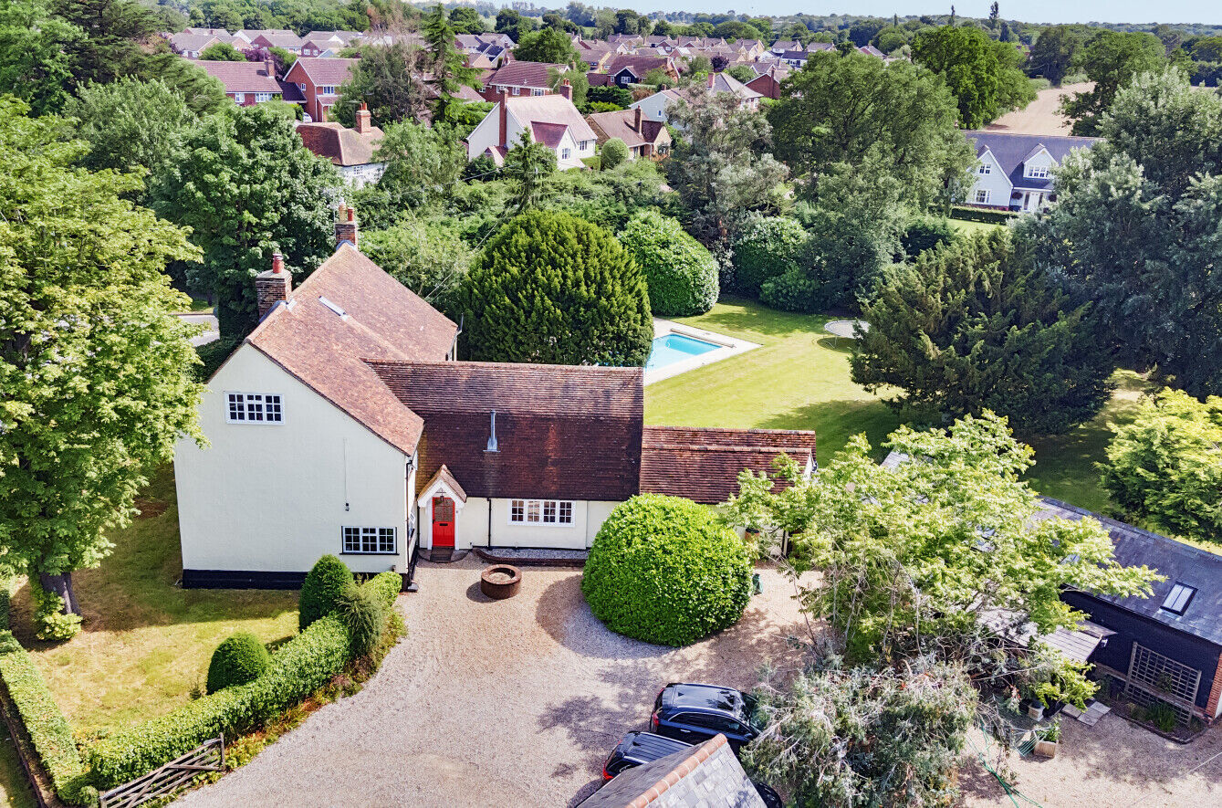 7 bedroom detached house for sale Chelmsford Road, Dunmow, CM6, main image