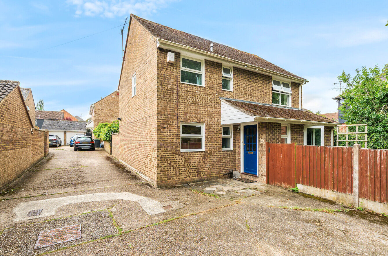 4 bedroom detached house for sale The Maltings, Dunmow, CM6, main image