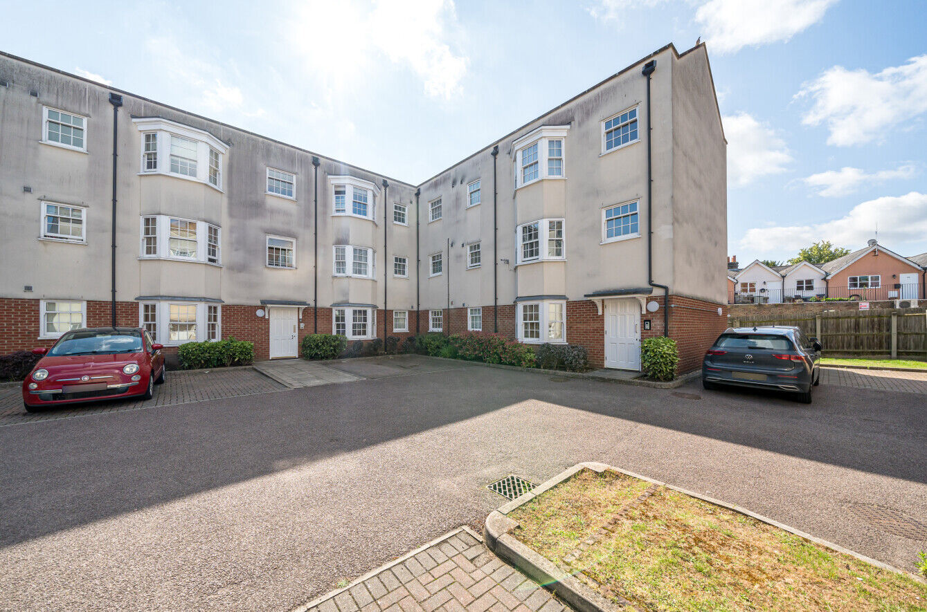 2 bedroom  flat for sale Station Road, Harlow, CM17, main image