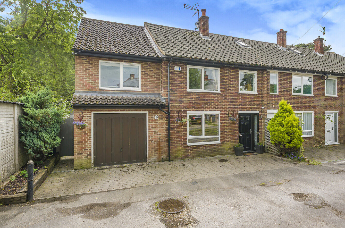 4 bedroom semi detached house for sale Nursery Close, Bishop's Stortford, CM23, main image