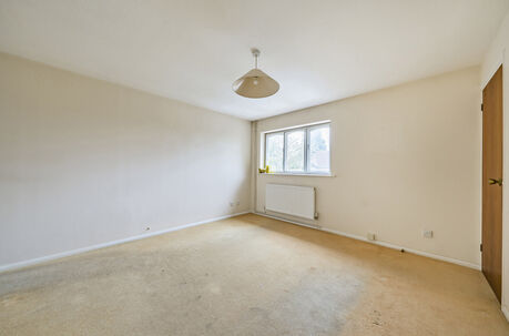 1 bedroom  flat for sale