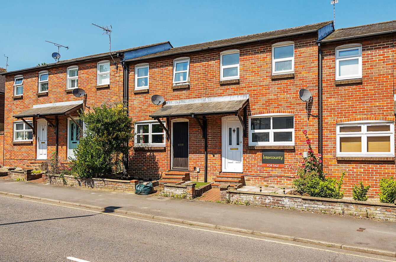 2 bedroom mid terraced house for sale Station Road, Sawbridgeworth, CM21, main image