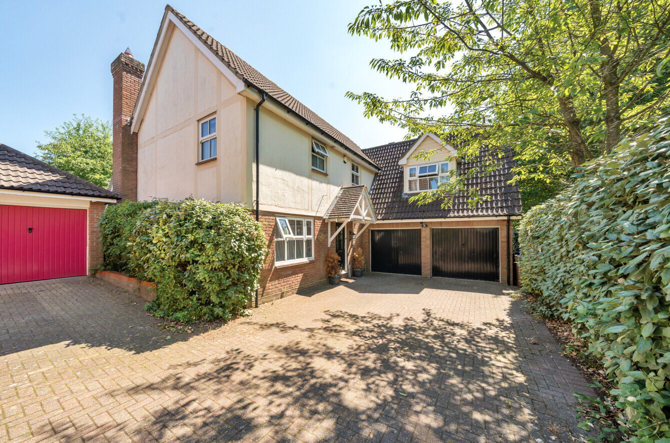 4 bedroom detached house for sale Drovers Way, Bishop's Stortford, CM23, main image