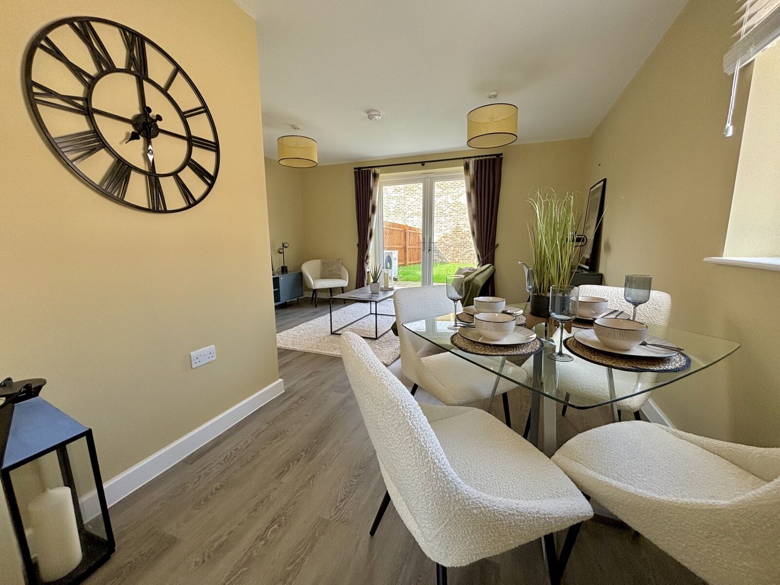 2 bedroom semi detached house for sale Oakview Walk, Harlow, CM18, main image