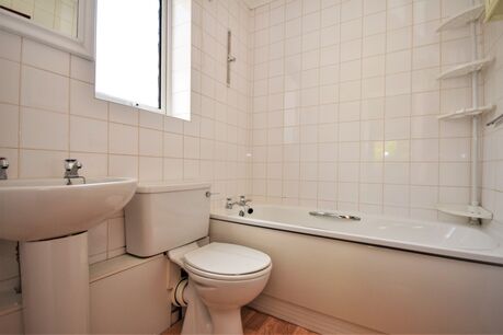 1 bedroom  flat for sale