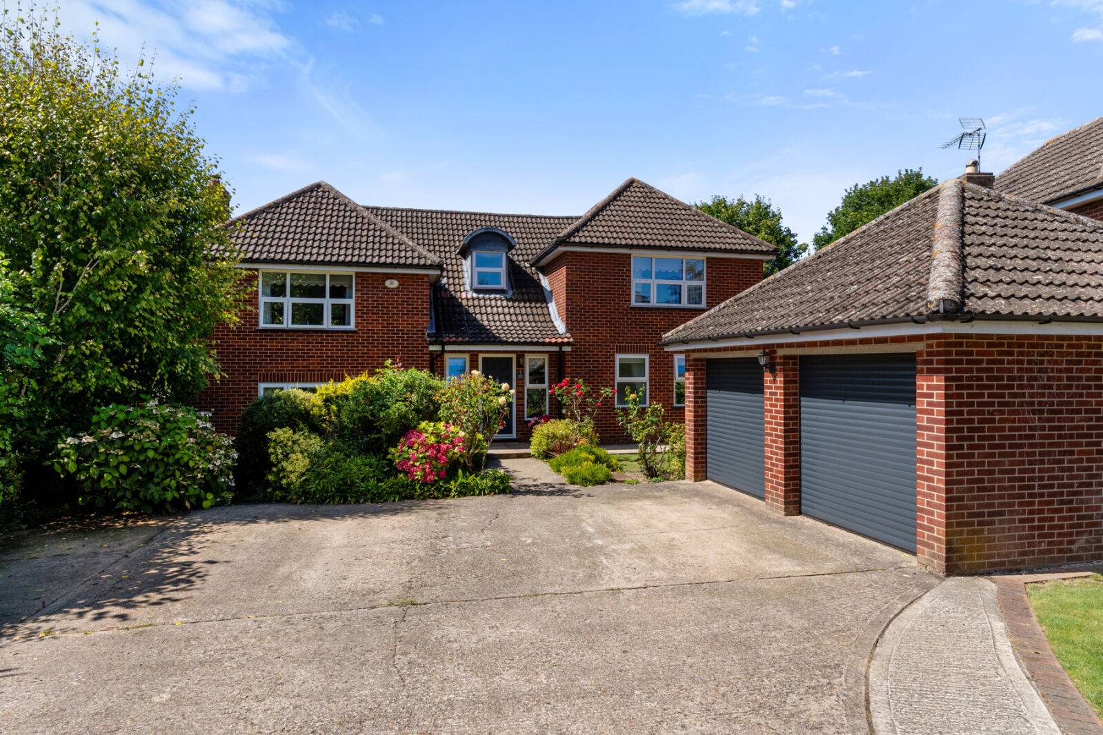 4 bedroom detached house for sale Adams Court, Saffron Walden, CB11, main image