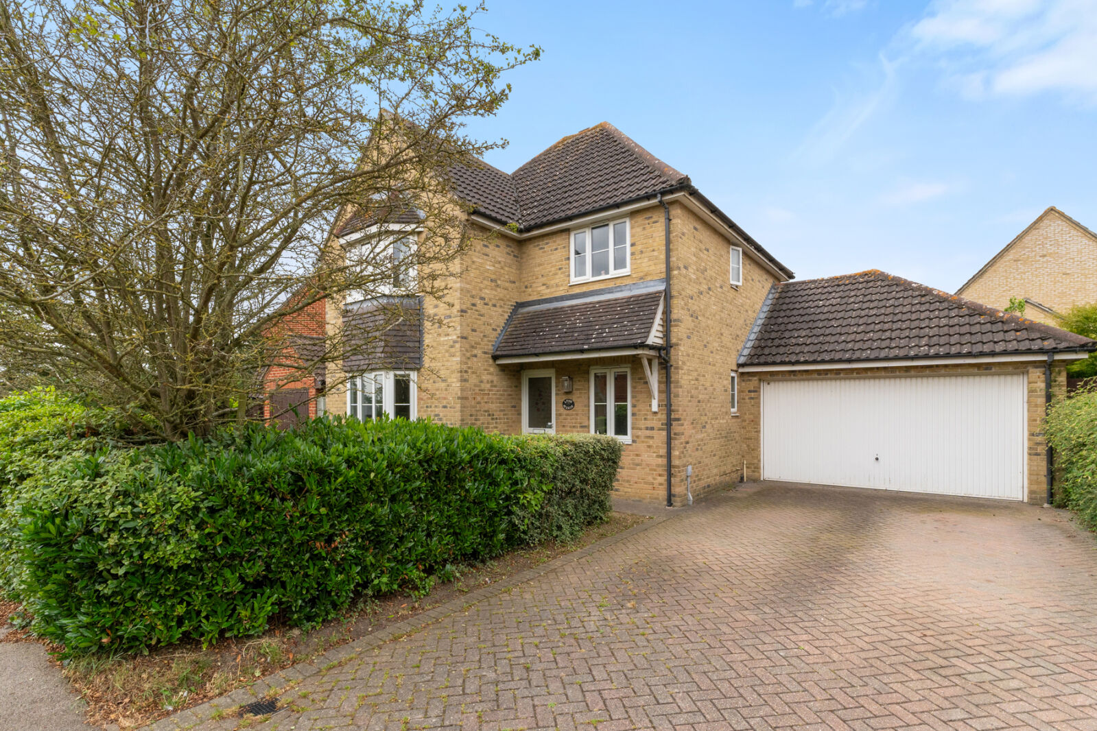 4 bedroom detached house for sale Pine Avenue, Dunmow, CM6, main image