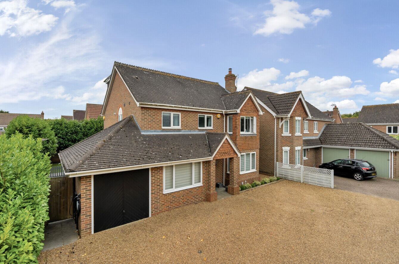 5 bedroom detached house for sale Tailors, Bishop's Stortford, CM23, main image