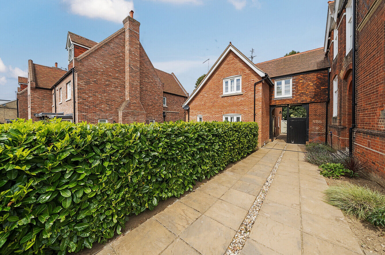 3 bedroom link detached house for sale East Street, Saffron Walden, CB10, main image