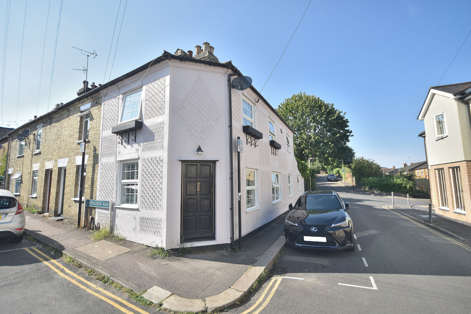 3 bedroom end terraced house to rent, Available unfurnished from 20/09/2024 Trinity Street, Bishop's Stortford, CM23, main image