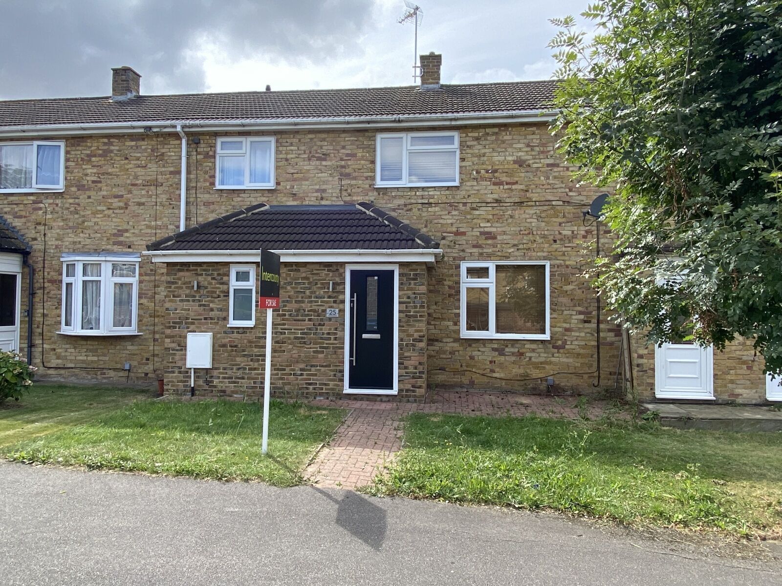 3 bedroom mid terraced house for sale The Readings, Harlow, CM18, main image