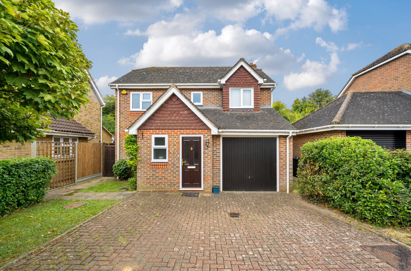 3 bedroom detached house for sale Tailors, Bishop's Stortford, CM23, main image