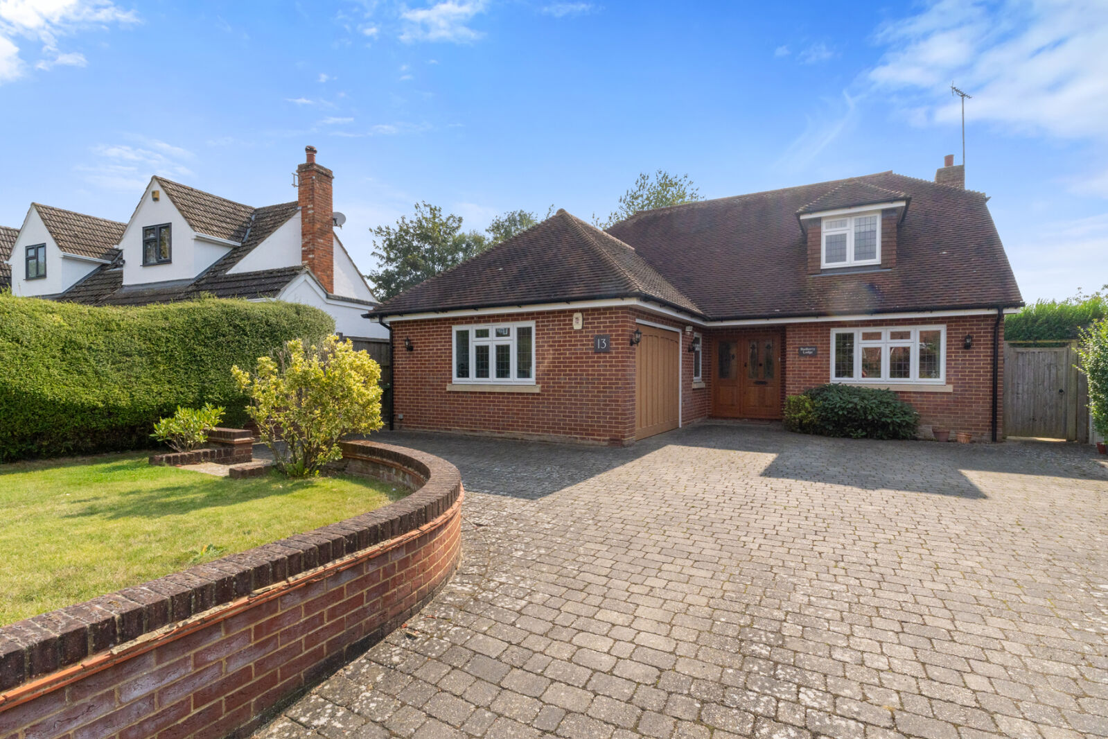 2 bedroom detached house for sale Mill Road, Bishop's Stortford, CM22, main image