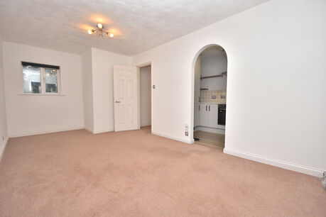 1 bedroom  flat for sale