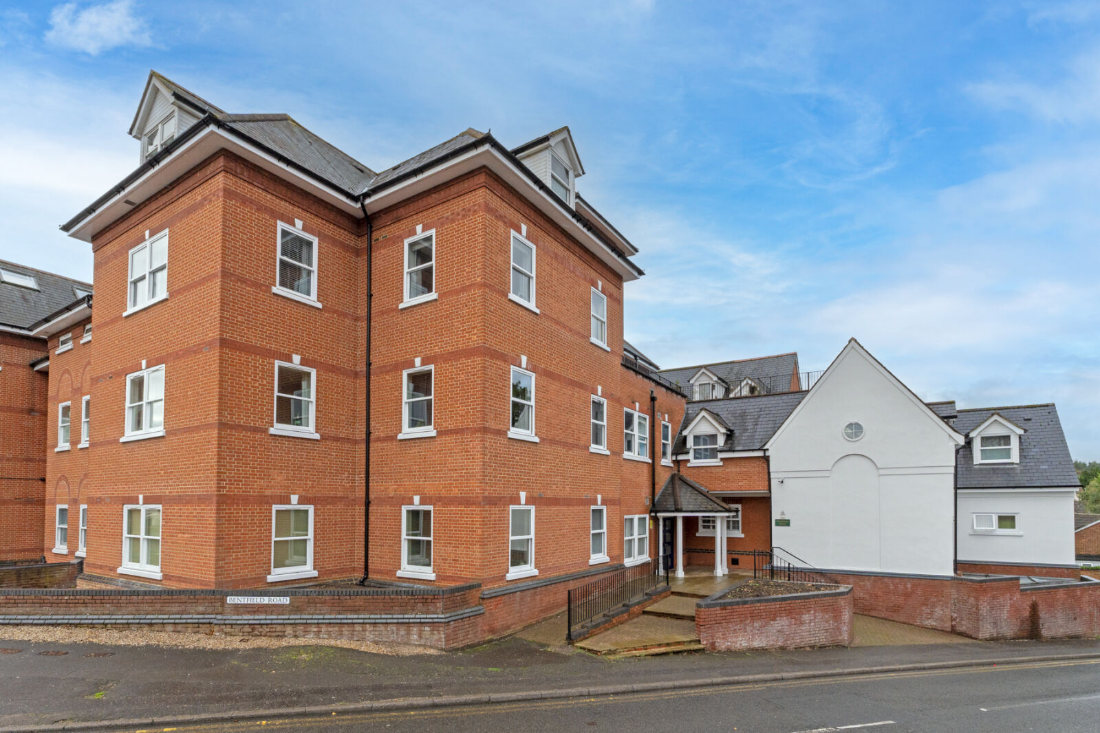 1 bedroom  flat for sale Bentfield Road, Stansted, CM24, main image