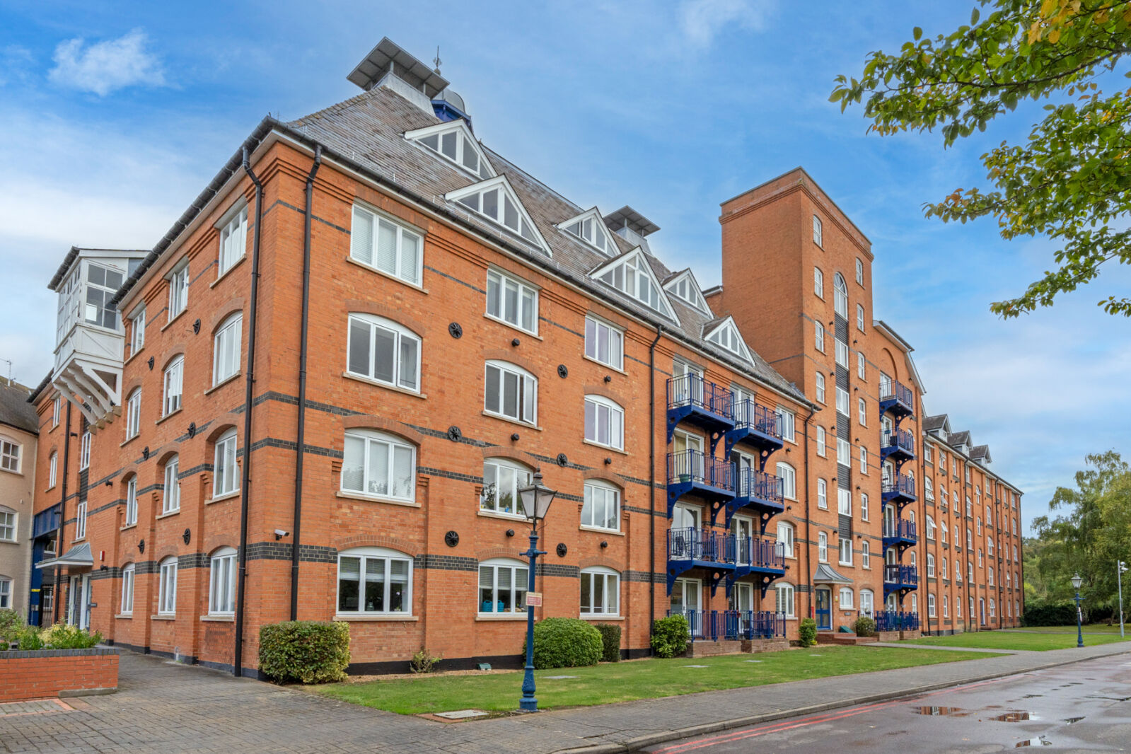 1 bedroom  flat for sale Sheering Lower Road, Sawbridgeworth, CM21, main image