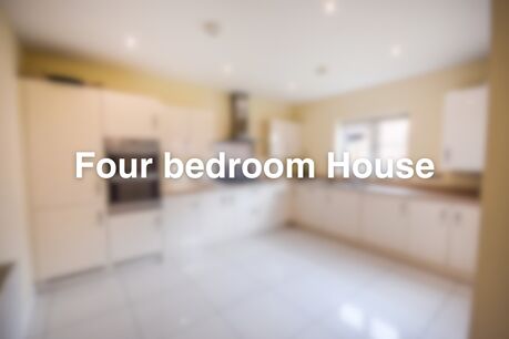 4 bedroom detached house to rent, Available unfurnished from 09/11/2024