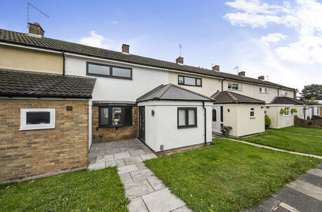 2 bedroom mid terraced house for sale