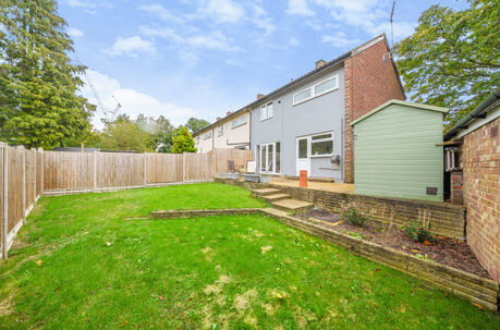 3 bedroom end terraced house for sale