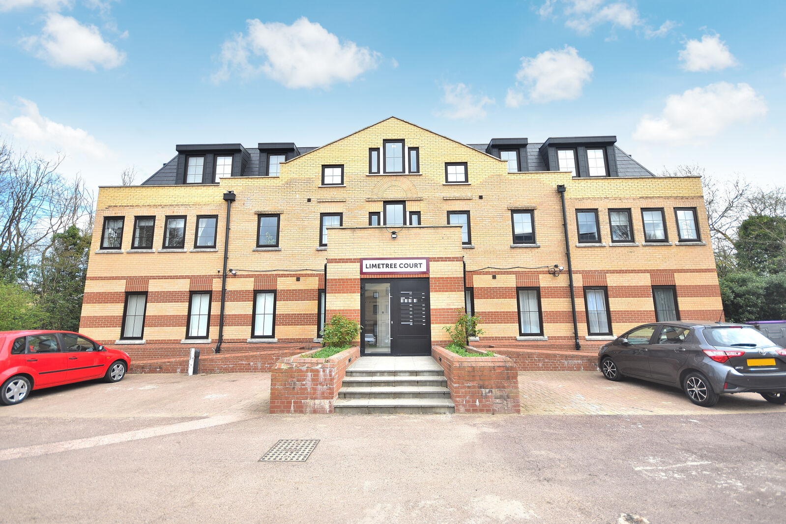 1 bedroom  flat for sale Parsonage Lane, Bishop's Stortford, CM23, main image