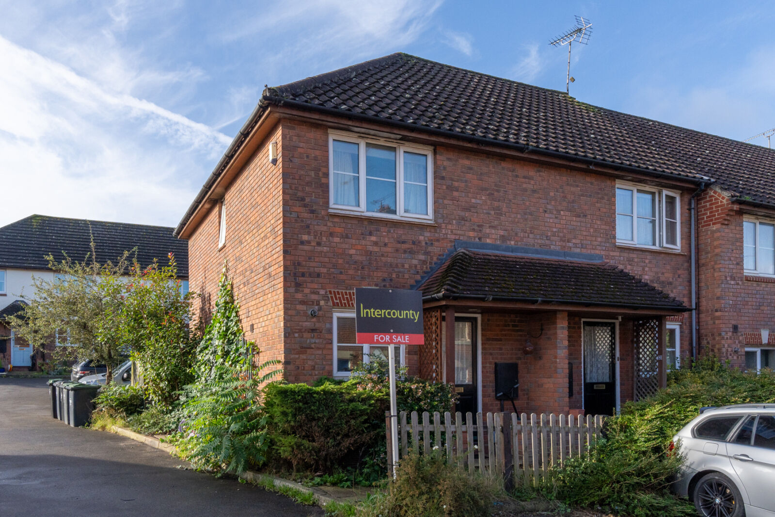 2 bedroom end terraced house for sale Rochford Close, Stansted, CM24, main image