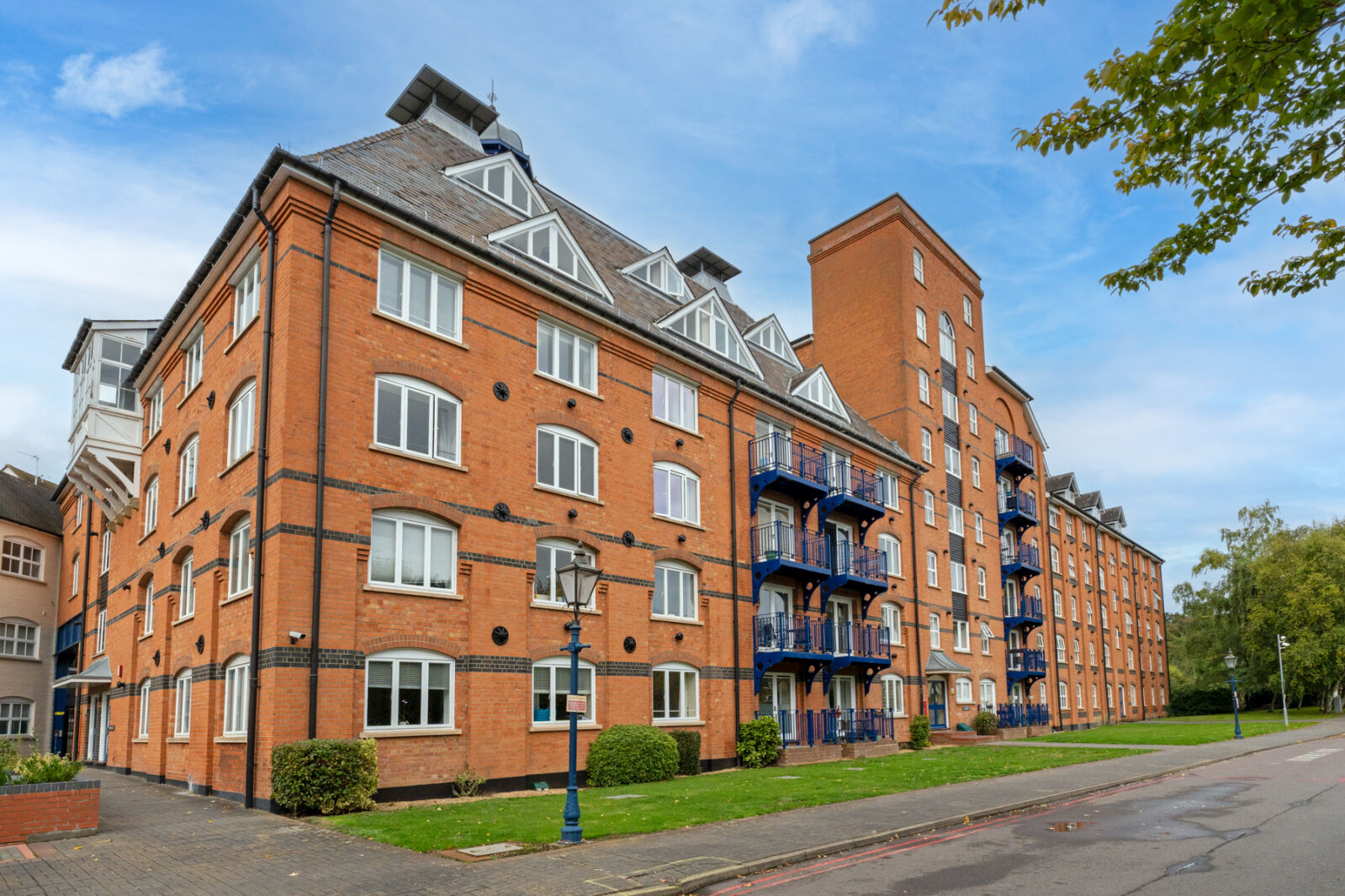 1 bedroom  flat for sale Sheering Lower Road, Sawbridgeworth, CM21, main image